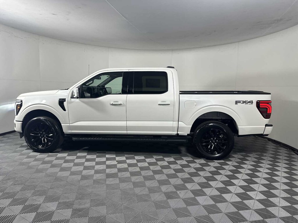 New 2025 Ford F-150 Lariat Truck SuperCrew Cab