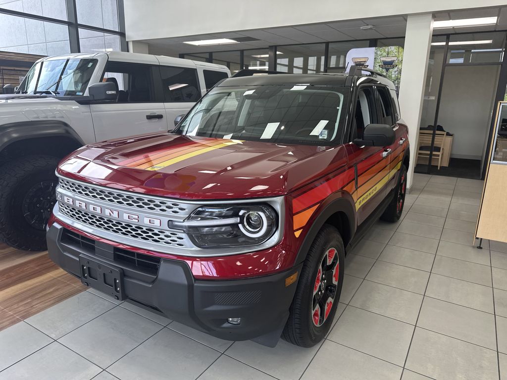 2025 Ford Bronco Sport Free Wheeling photo 3