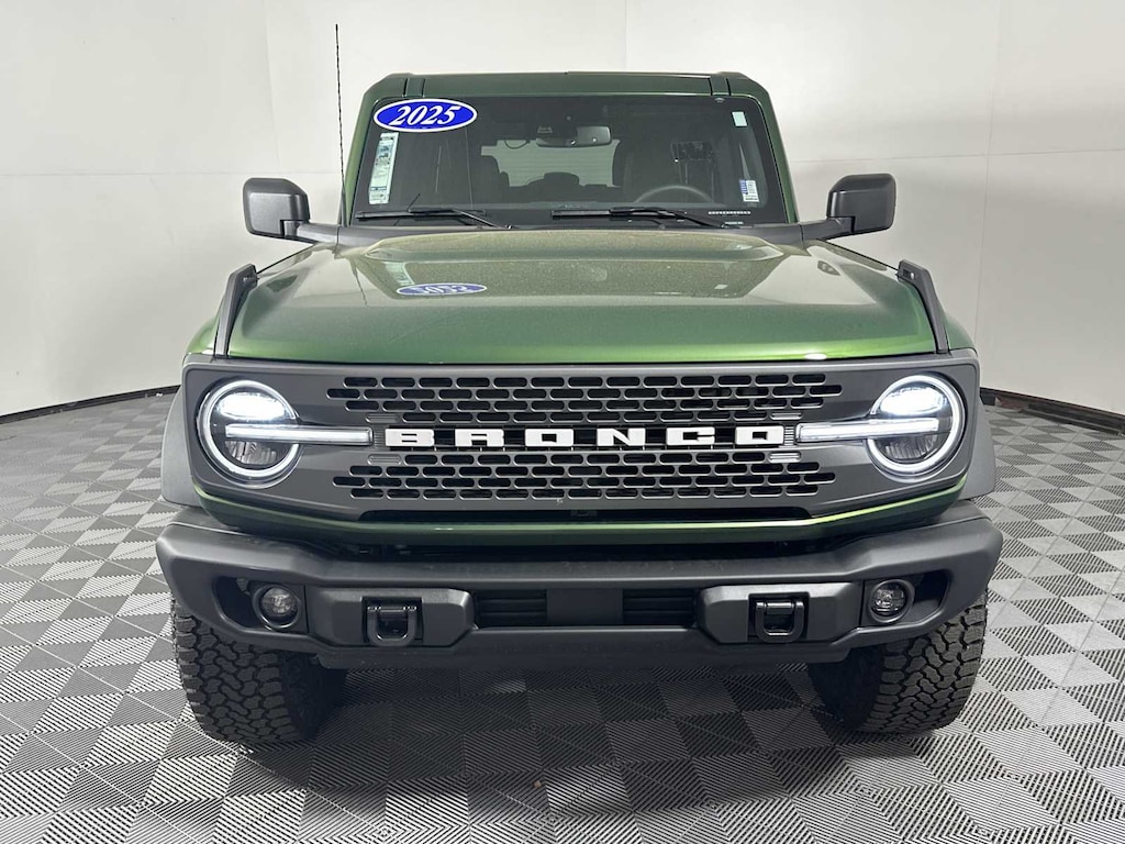 New 2025 Ford Bronco Badlands SUV