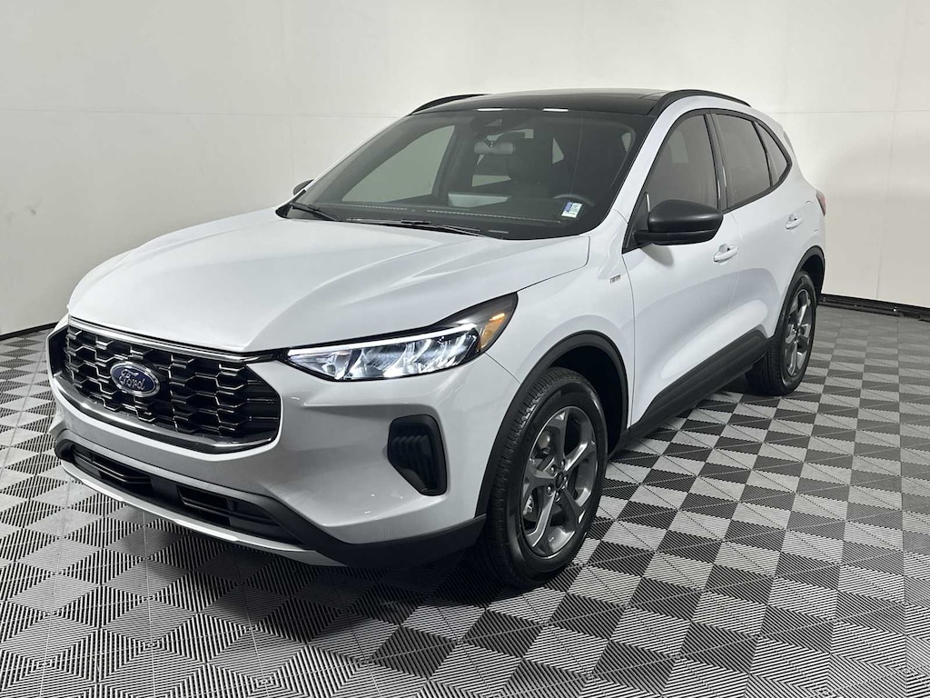 New 2026 Ford Escape ST-Line SUV