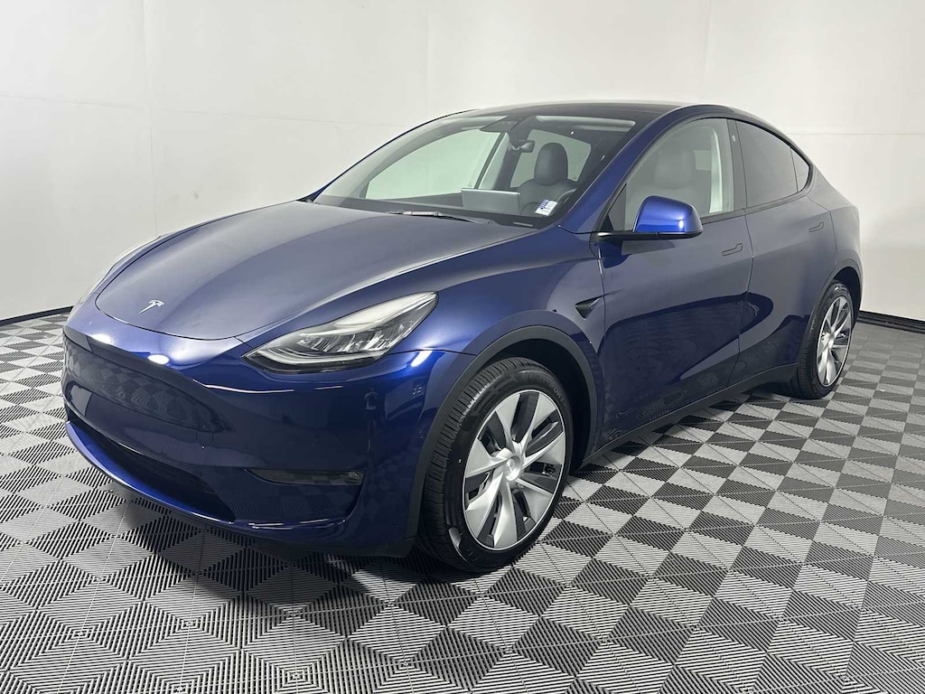 Used 2022 Tesla Model Y Long Range SUV