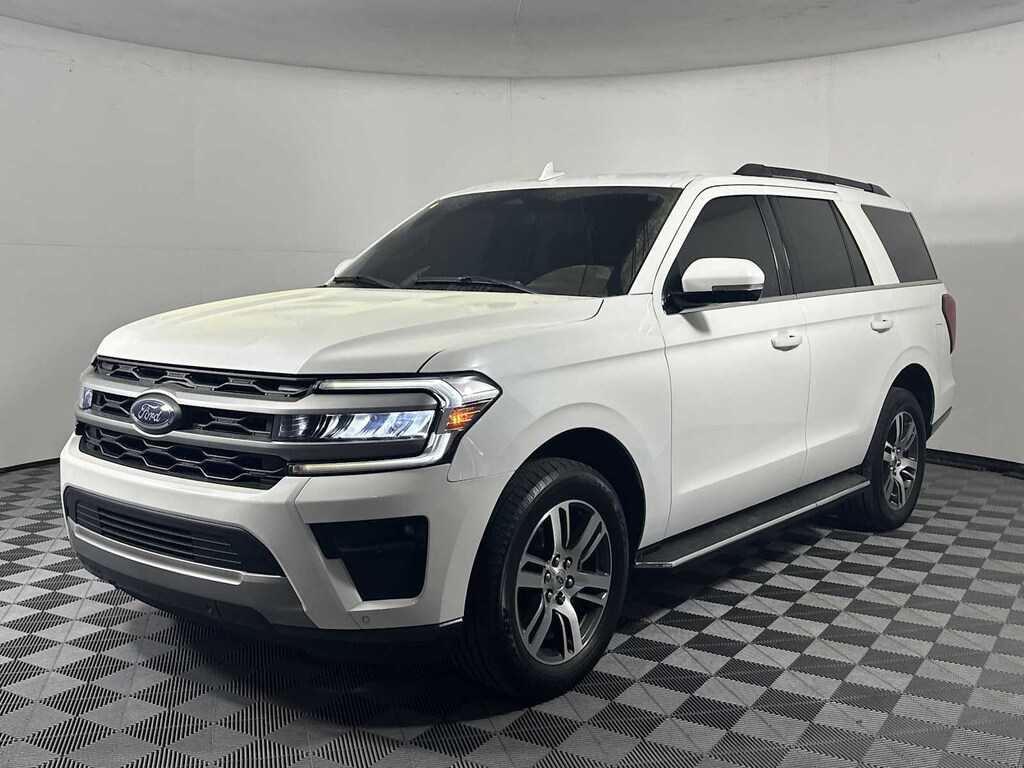 Used 2023 Ford Expedition XLT SUV