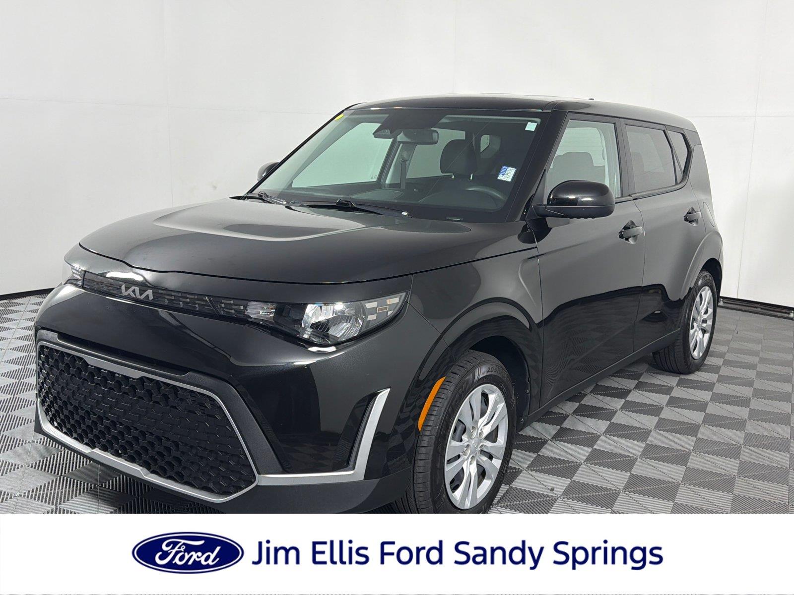 2023 Kia Soul LX