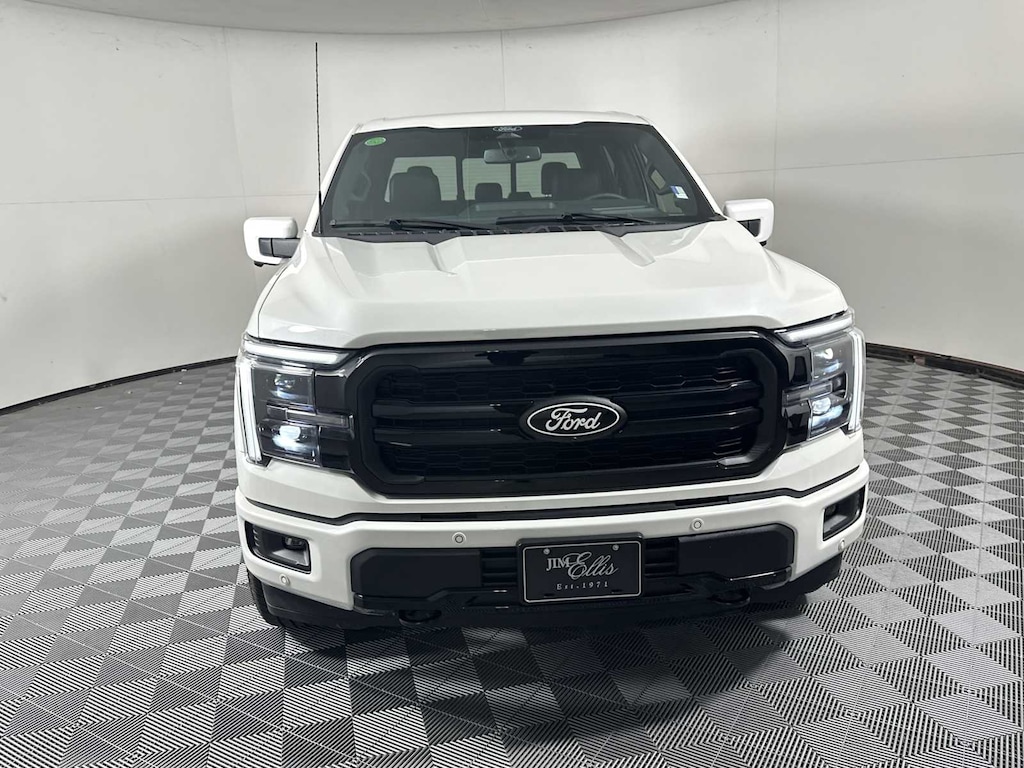New 2025 Ford F-150 Lariat Truck SuperCrew Cab