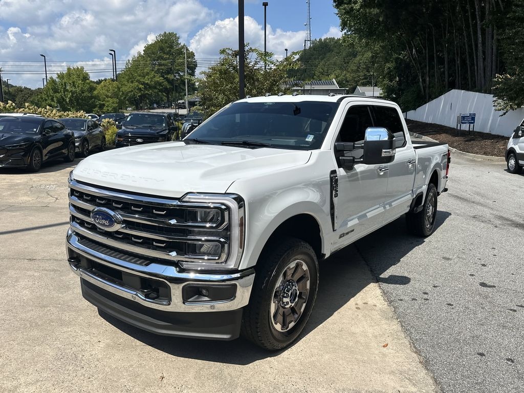 Used 2025 Ford F-250  Truck Crew Cab