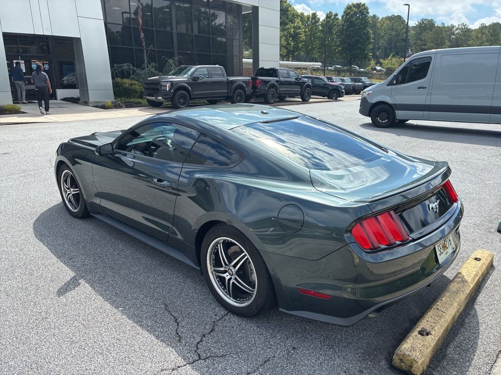 2015 Ford Mustang EcoBoost Premium photo 3