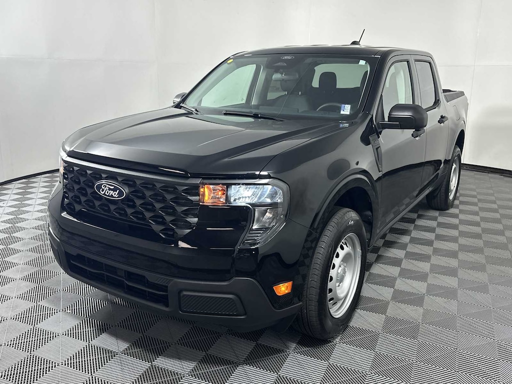 New 2026 Ford Maverick XL Truck SuperCrew