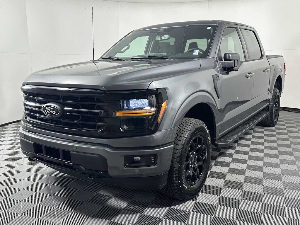 New 2026 Ford F-150 XLT Truck SuperCrew Cab