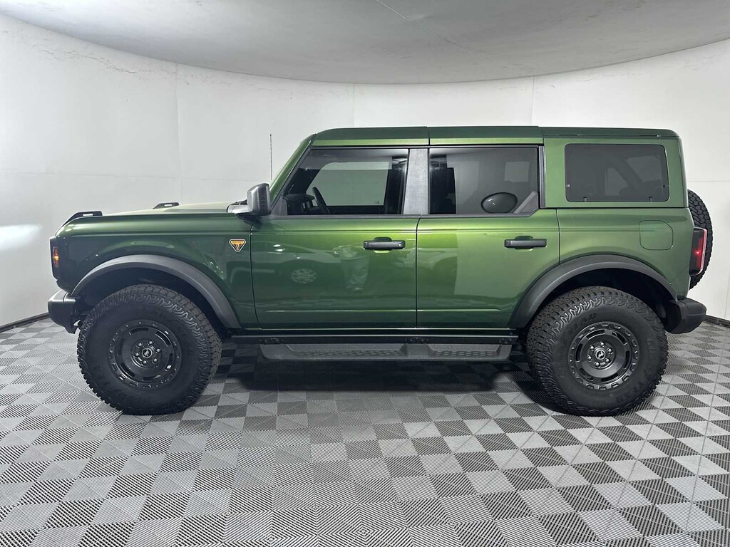 New 2025 Ford Bronco Badlands SUV