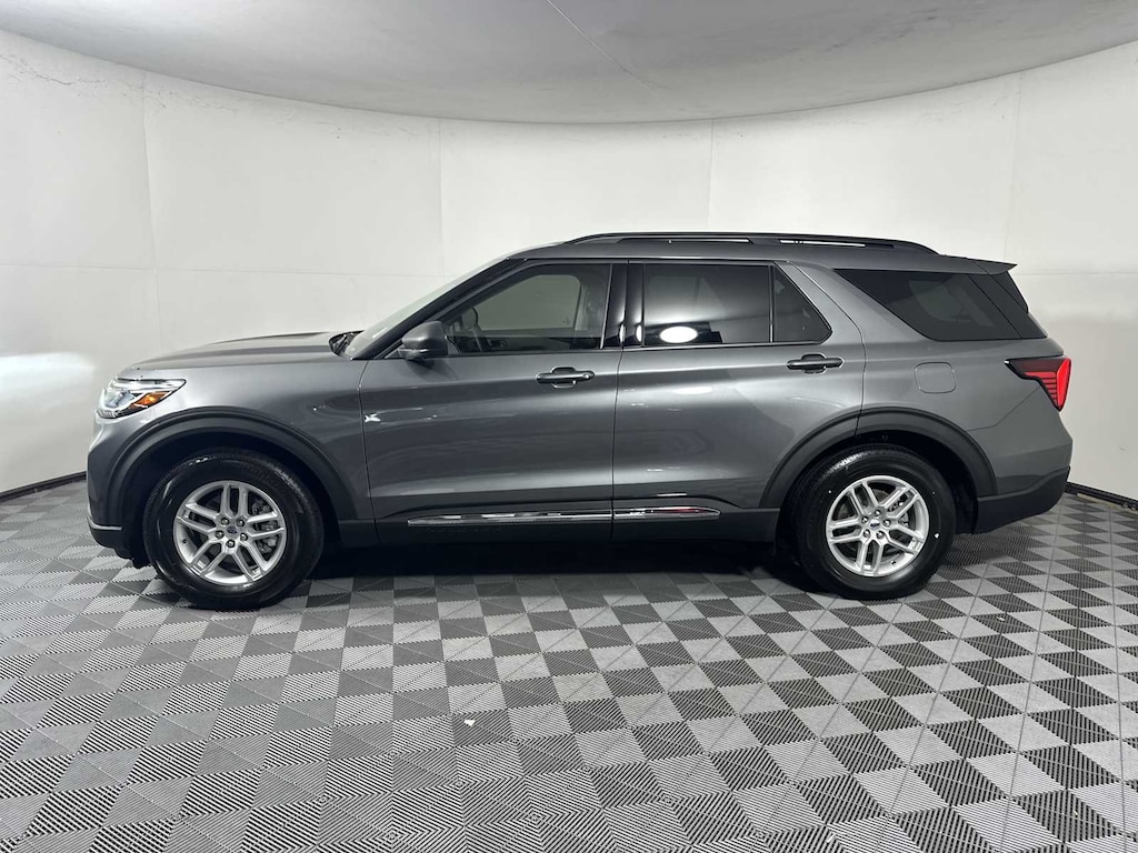 New 2025 Ford Explorer Active SUV