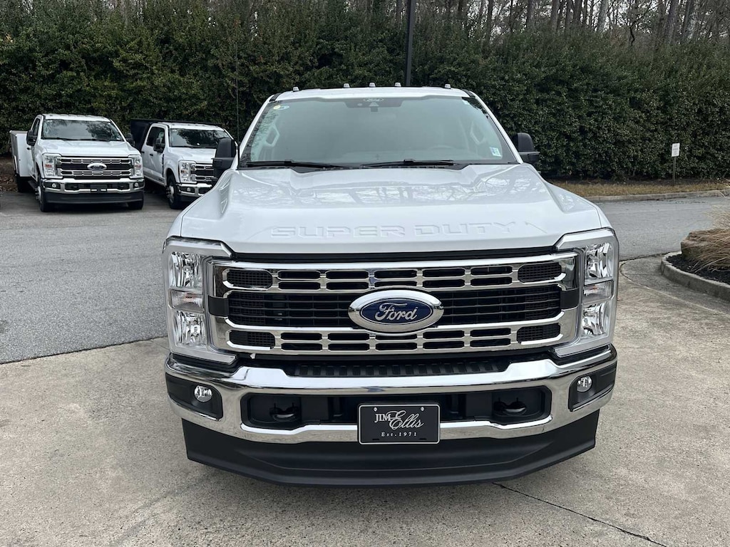 New 2026 Ford F-350 Chassis Truck Crew Cab
