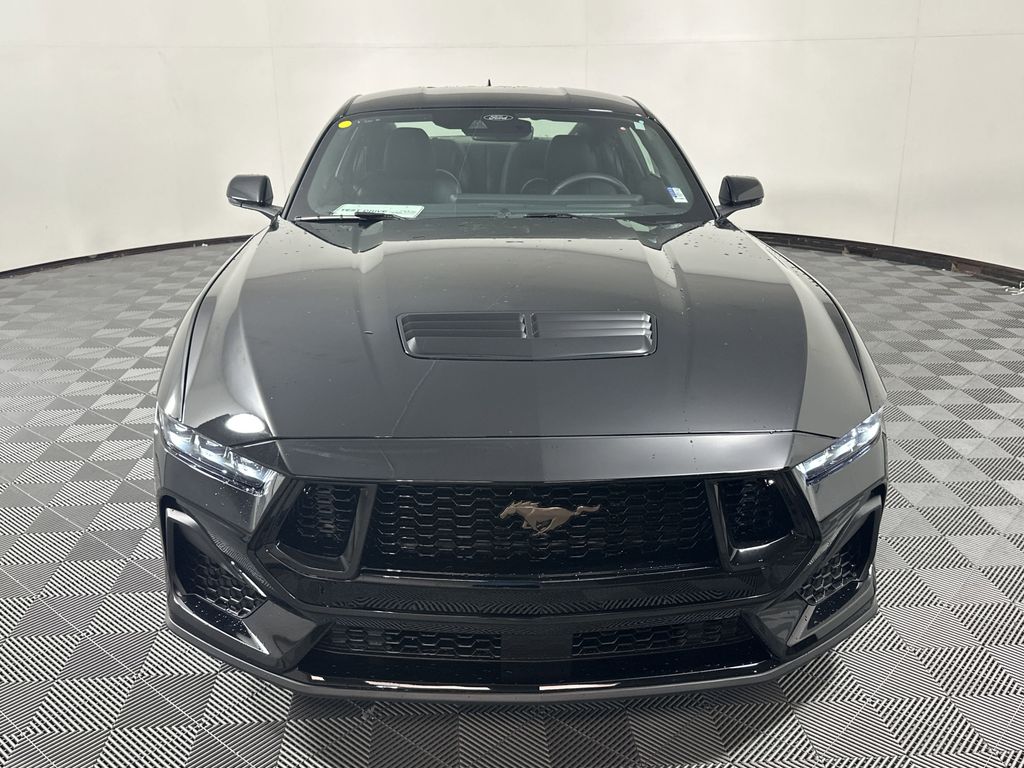 2025 Ford Mustang GT Premium photo 2
