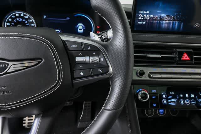 2025 GENESIS G70 Sport Advanced - Photo 19