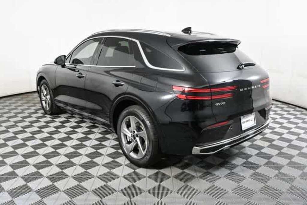 New 2026 Genesis GV70 2.5T Select AWD