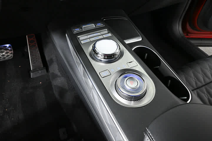 2025 GENESIS GV70 Sport - Photo 17