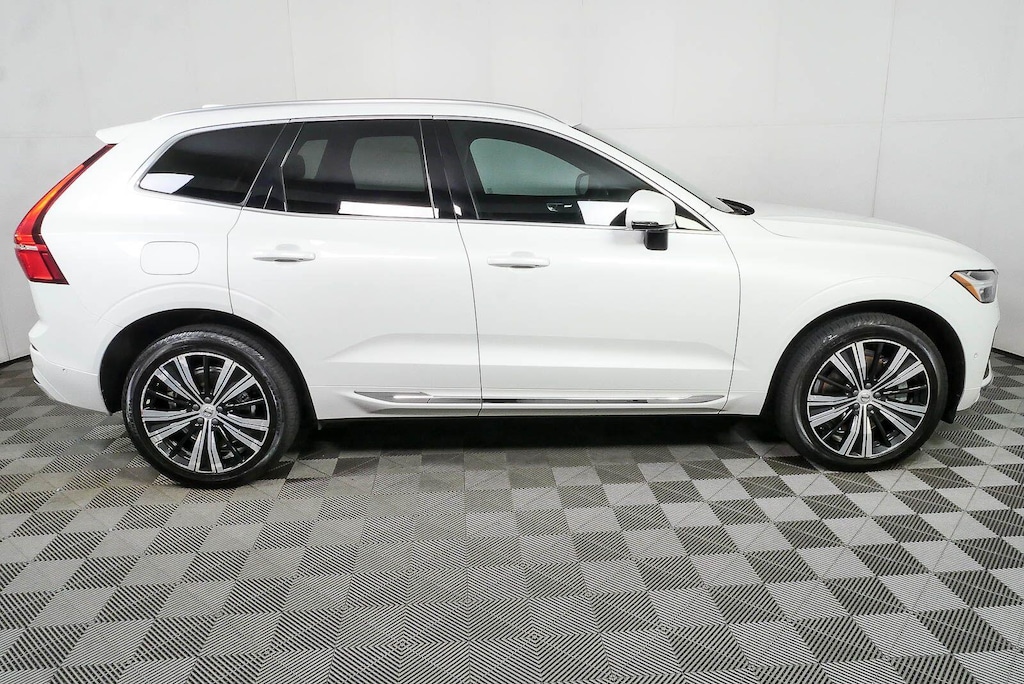 Used 2022 Volvo XC60 Inscription SUV