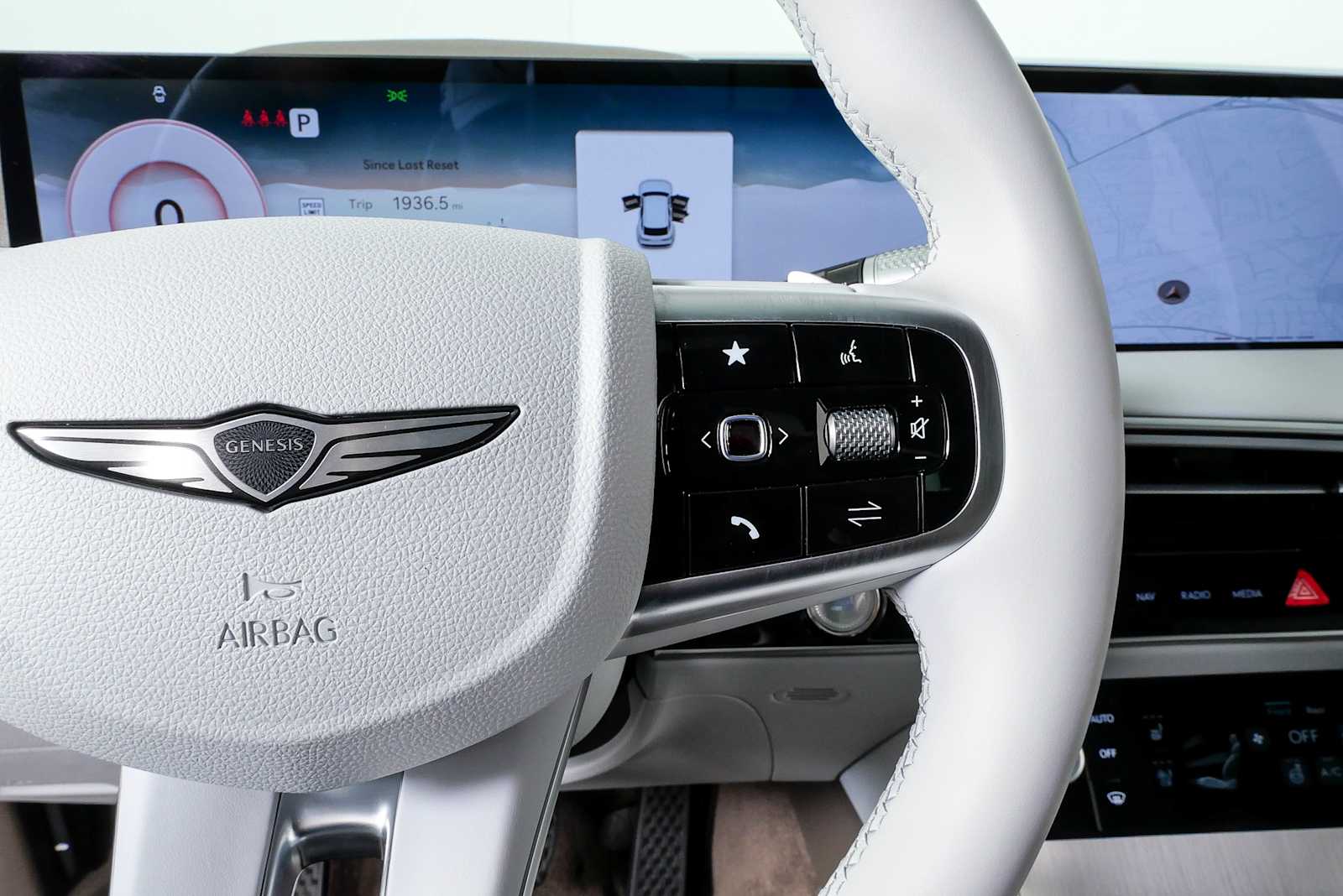 2026 GENESIS GV70 Advanced - Photo 11