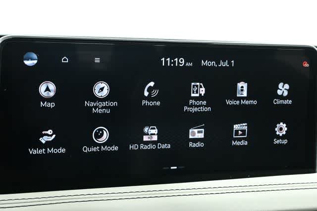 2025 GENESIS G70 Standard - Photo 20