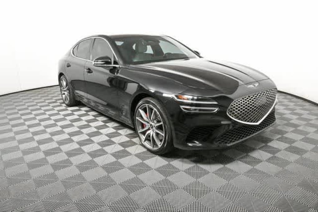 New 2025 Genesis G70 2.5T Sedan