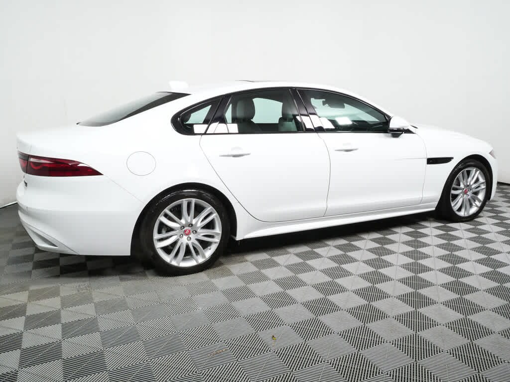 Used 2022 Jaguar XF R-Dynamic SE Sedan