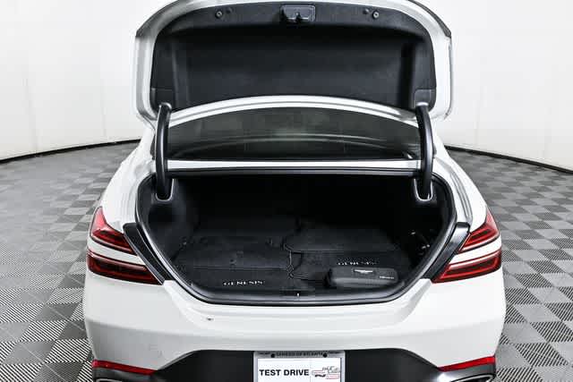 2025 GENESIS G70 Standard - Photo 8