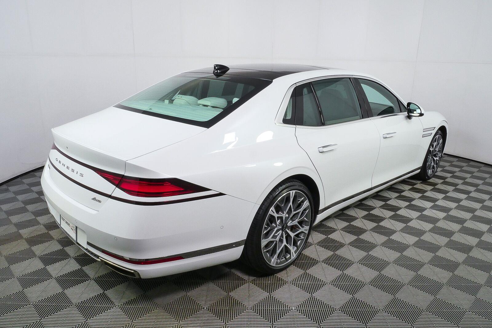 Used 2025 Genesis G90 3.5T e-SC Sedan
