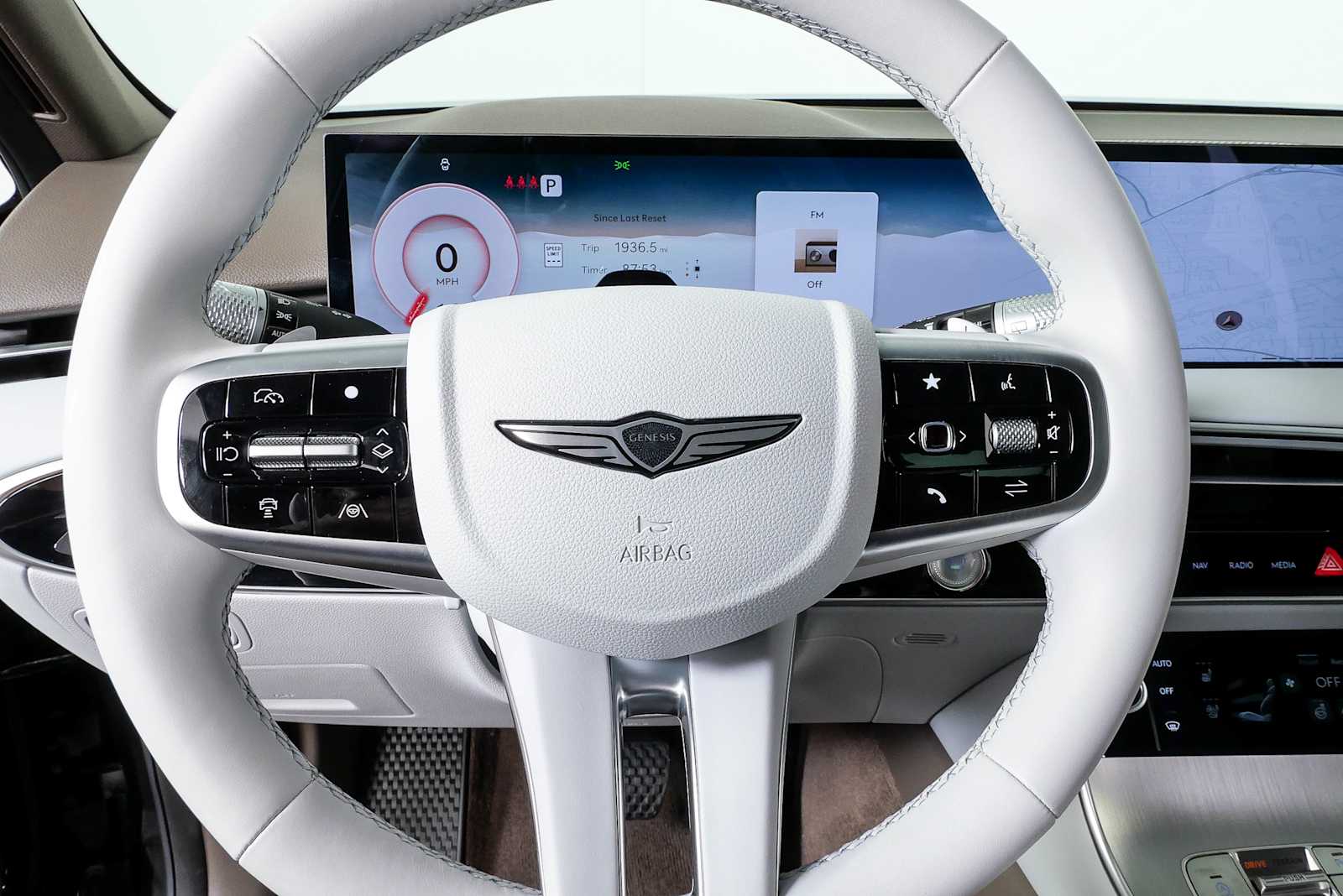 2026 GENESIS GV70 Advanced - Photo 9