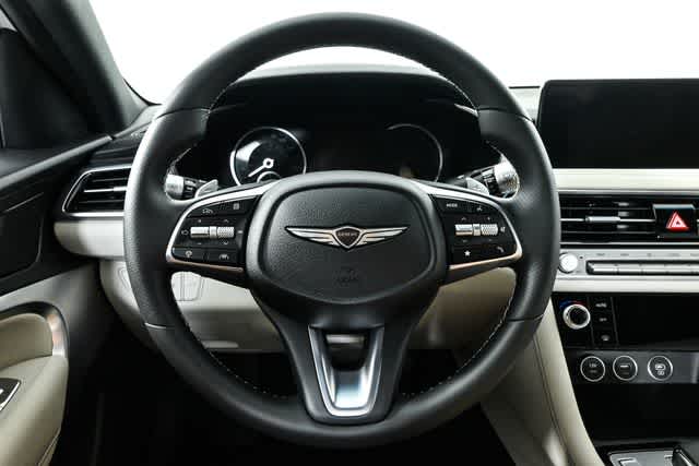 2025 GENESIS G70 Standard - Photo 12