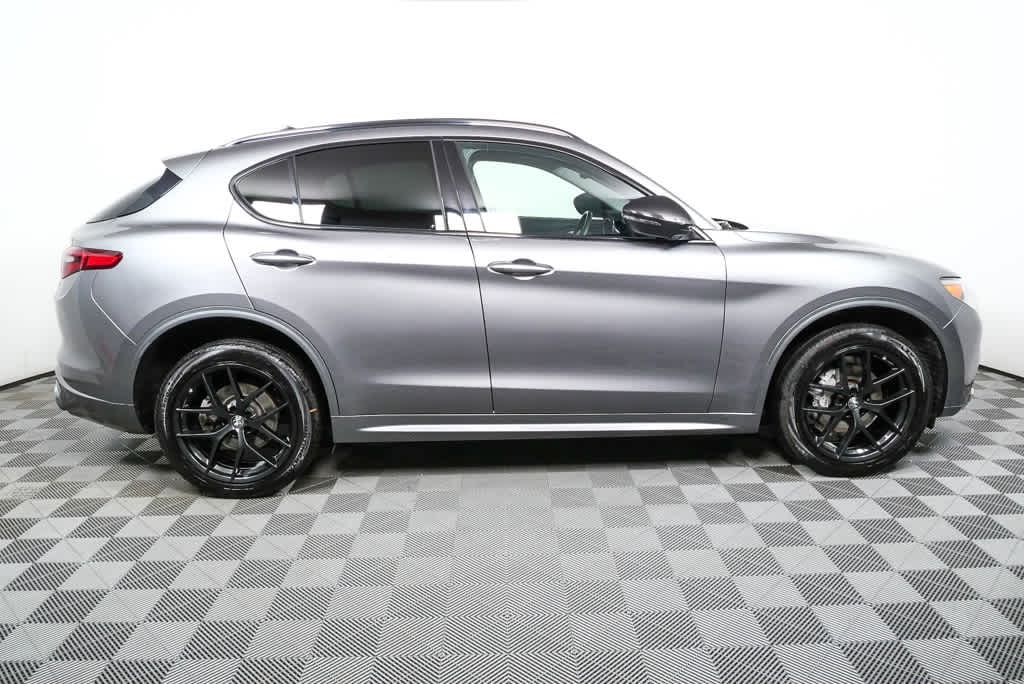 Used 2021 Alfa Romeo Stelvio RWD