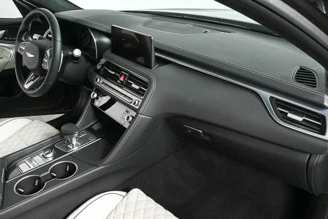 2025 GENESIS G70 Sport Advanced - Photo 21