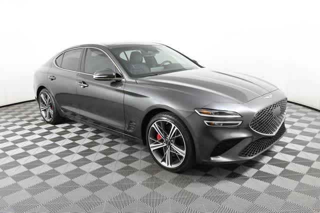2025 GENESIS G70 Standard's photo