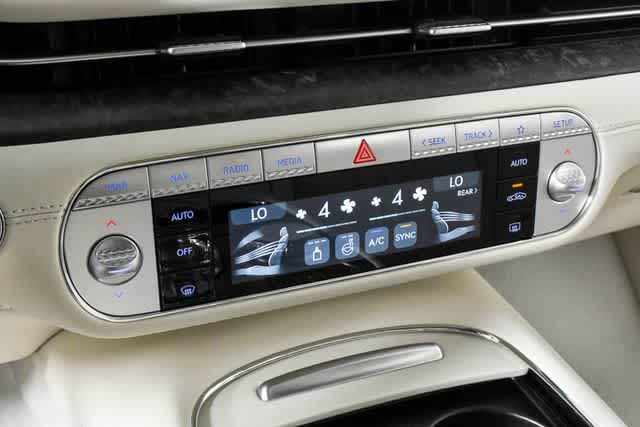 2025 GENESIS G90 Base - Photo 23