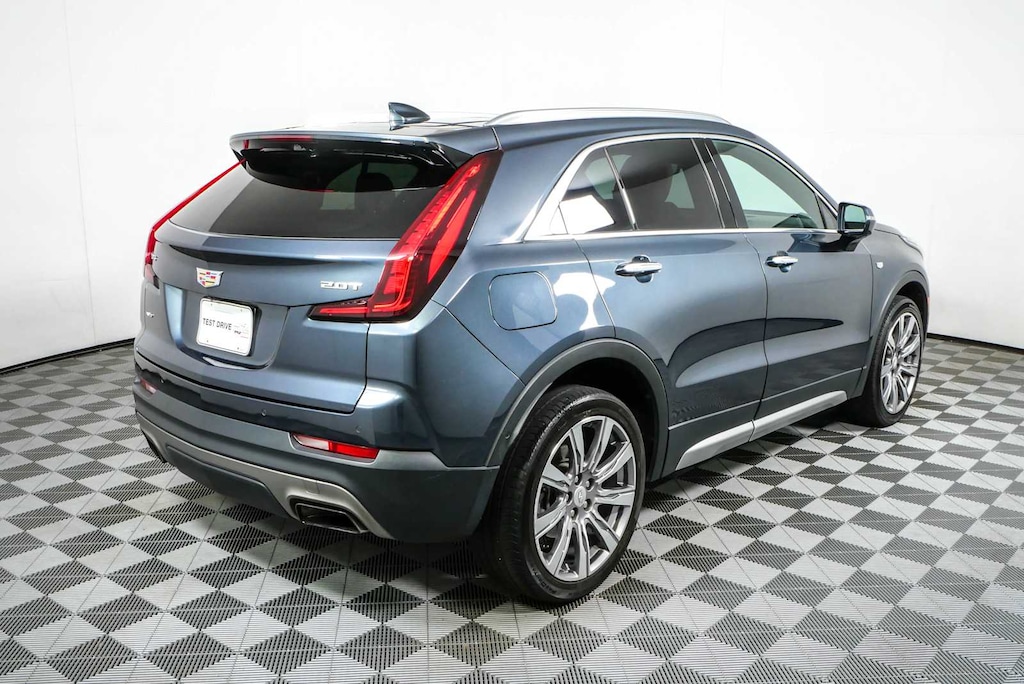 Used 2019 Cadillac XT4 AWD Premium Luxury