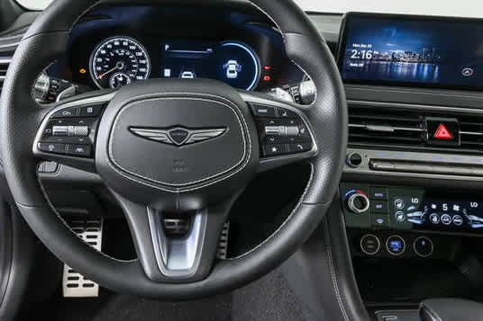 2025 GENESIS G70 Sport Advanced - Photo 13