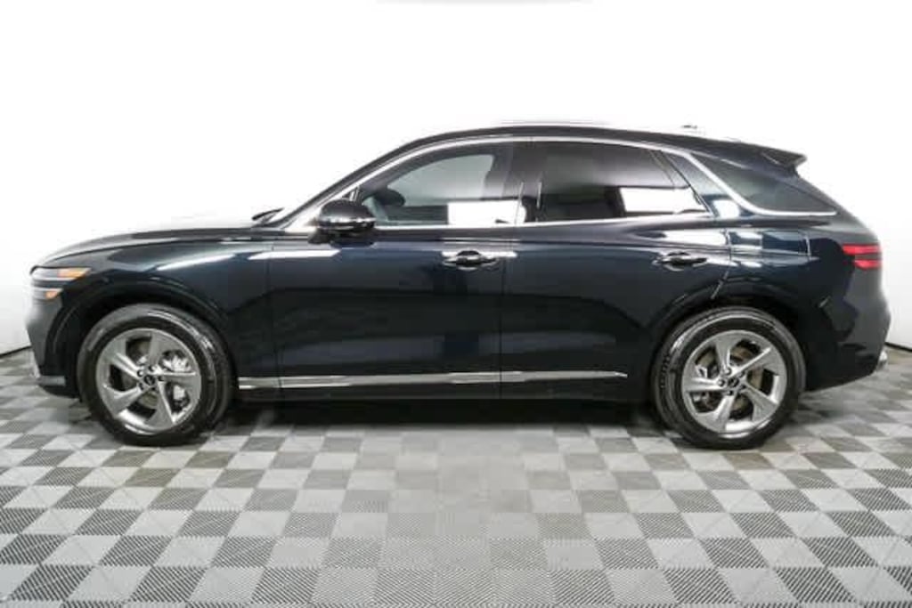 New 2026 Genesis GV70 SUV