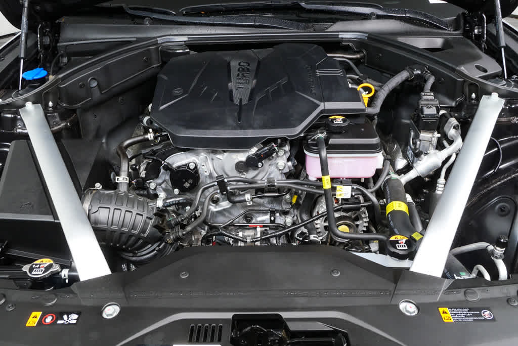 2025 GENESIS G70 Standard - Photo 32