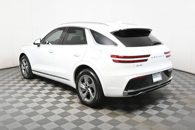 2026 Genesis GV70 2.5T Advanced photo 3