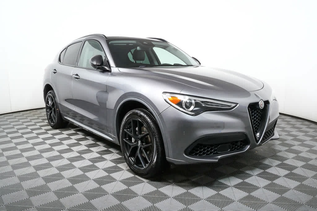 Used 2021 Alfa Romeo Stelvio RWD