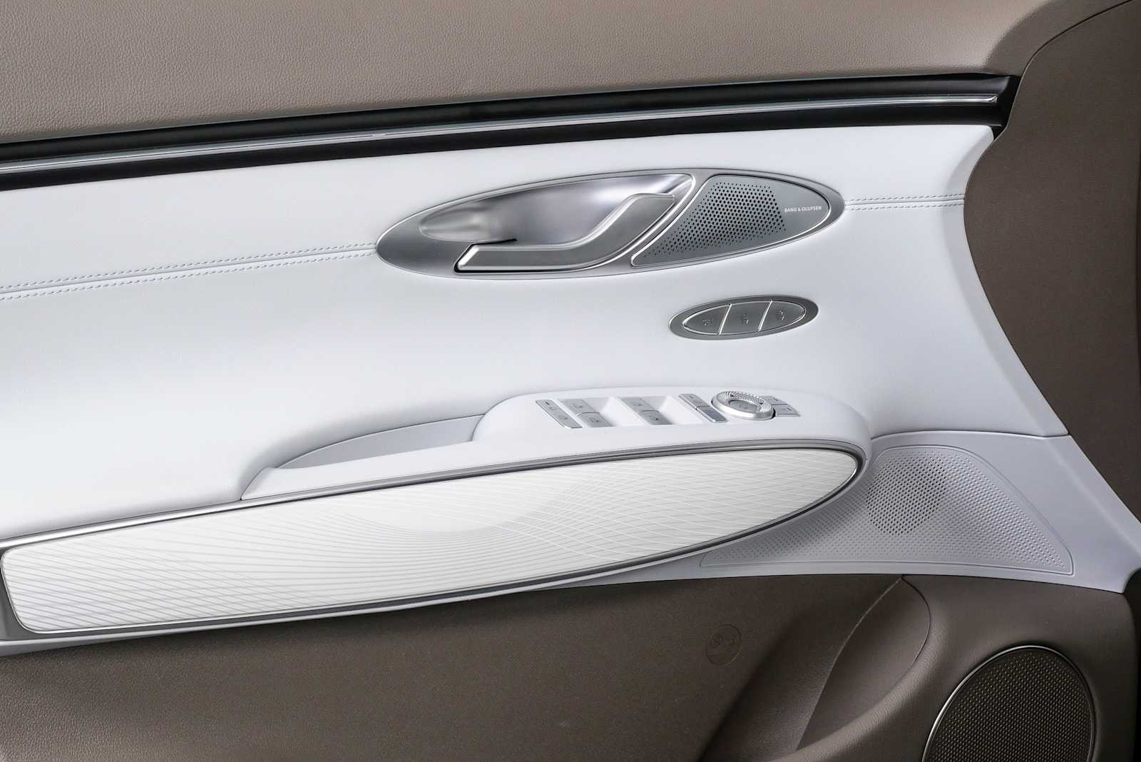 2026 GENESIS GV70 Advanced - Photo 6