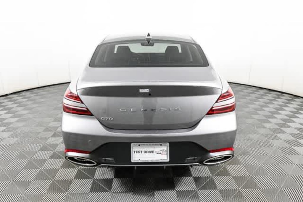 New 2025 Genesis G70 2.5T Sedan