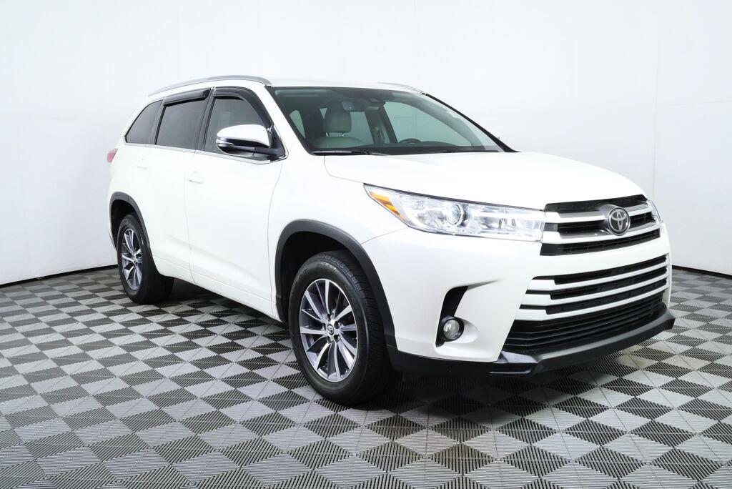 2018 Toyota Highlander XLE for sale in Atlanta, GA