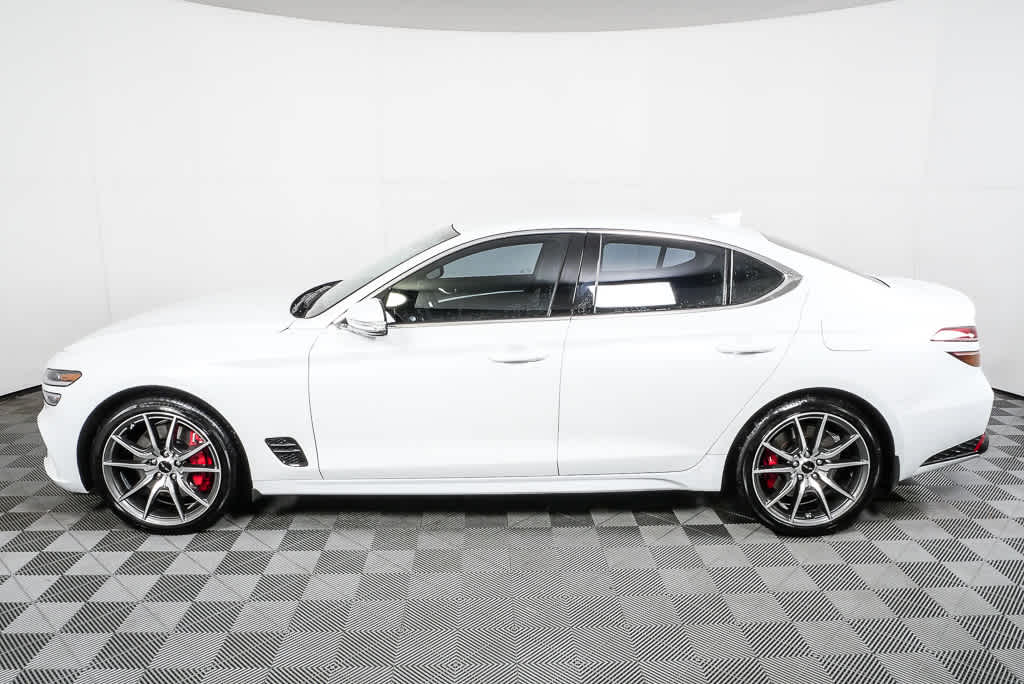 2025 Genesis G70 2.5T photo 2