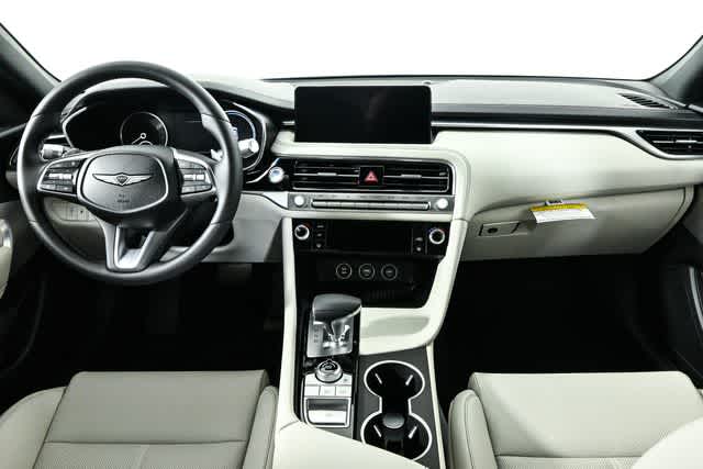 2025 GENESIS G70 Standard - Photo 26