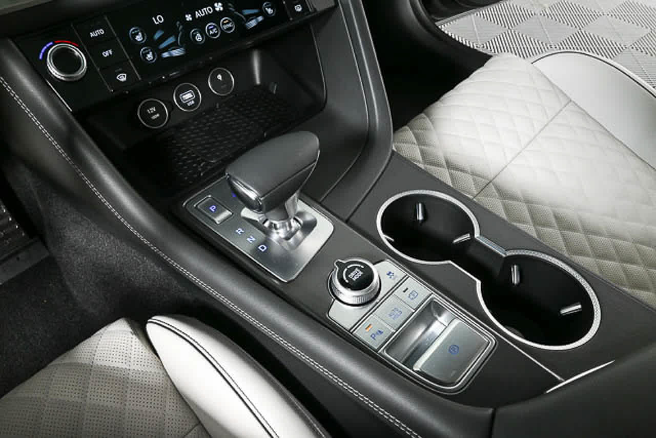 2025 GENESIS G70 Sport Advanced - Photo 49