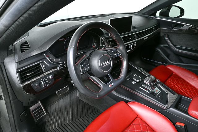 2019 Audi S5 Prestige photo 3