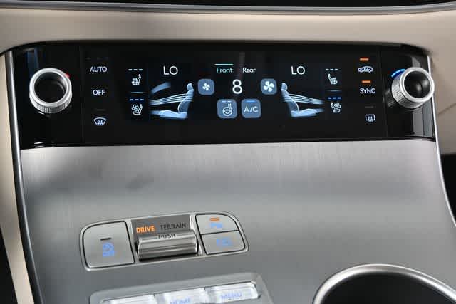 2026 GENESIS GV70 Advanced - Photo 24