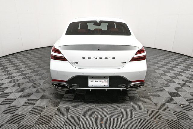 2026 Genesis G70 3.3T Sport Prestige photo 3