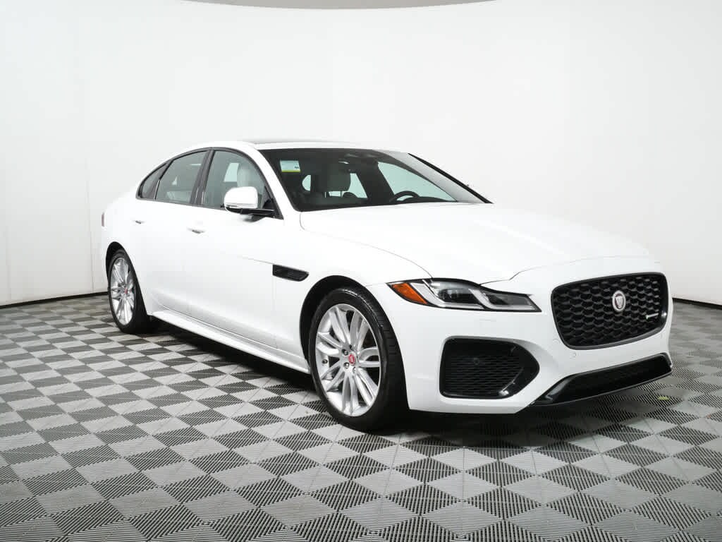 Used 2022 Jaguar XF R-Dynamic SE Sedan