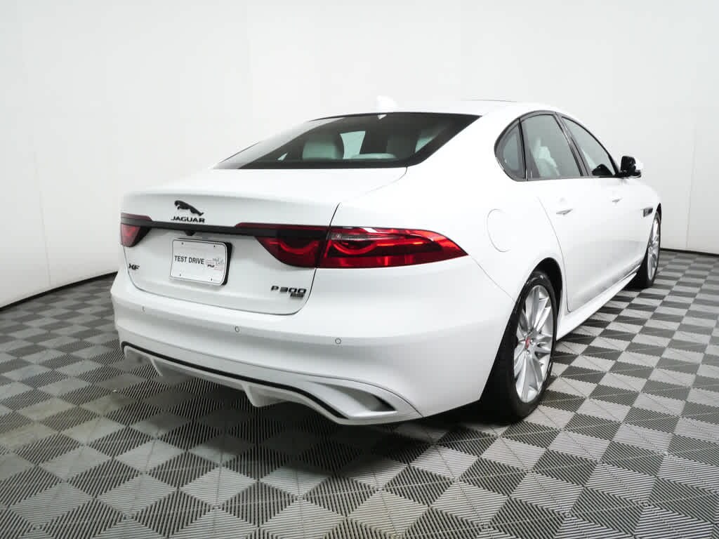 Used 2022 Jaguar XF R-Dynamic SE Sedan