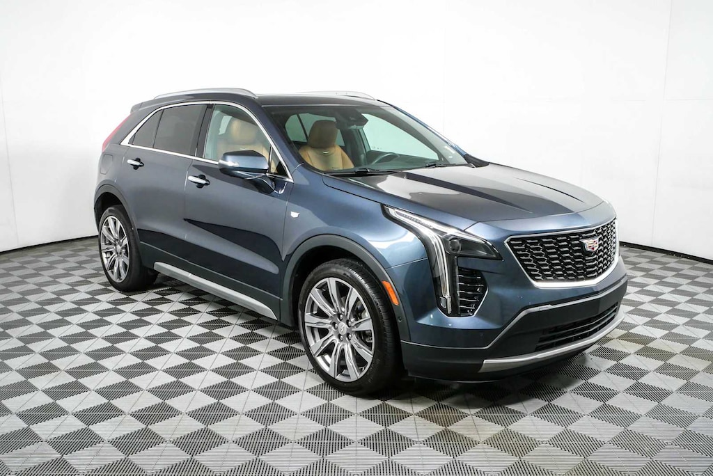Used 2019 Cadillac XT4 AWD Premium Luxury